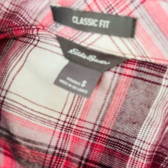 Eddie Bauer Classic Fit lightweight plaid flannel shirt size S. - Picture 7 of 7